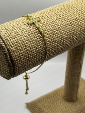 Gold Cross Slider Bracelet made with Swarovski Crystals NWOT